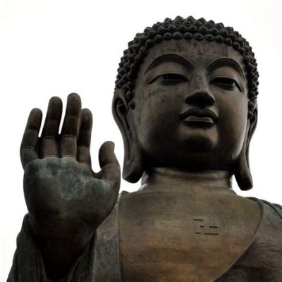  Leggerezza Inattesa: Esplorando la Fragilità del Buddha Seduto di Ghulam Abbas!